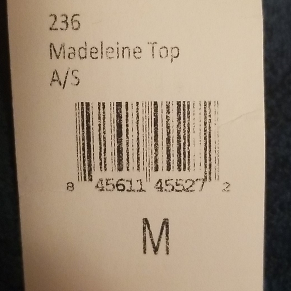 Cabi woman's white and black Madeleine top blouse - Picture 3 of 10